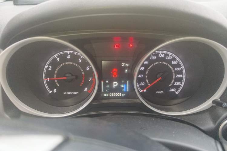 Used Mitsubishi ASX 2015 2.0L CVT Four-Wheel Drive Premium Edition
