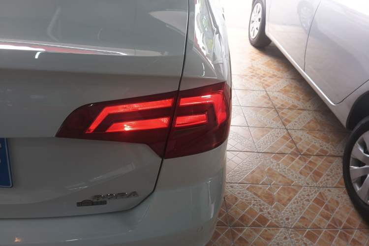 Used Volkswagen Bora 2018 1.5L Automatic Comfort Model Right Rear Taillight