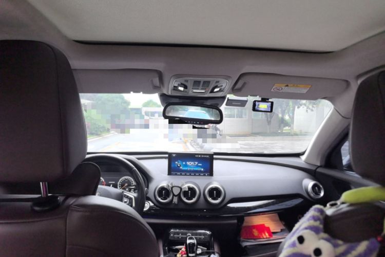 Used Wey VV7 2017 2.0T Ultra-Luxury Version Headliner