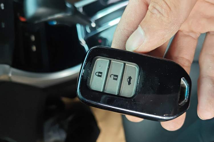 Used Honda Crider 2017 1.8L CVT Luxury Special Edition Vehicle Key