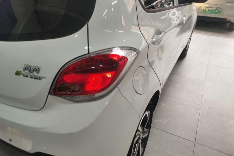 Used Oshan Benni E-Star 2022 Qingxin Edition Colorful Model Lithium-NMC