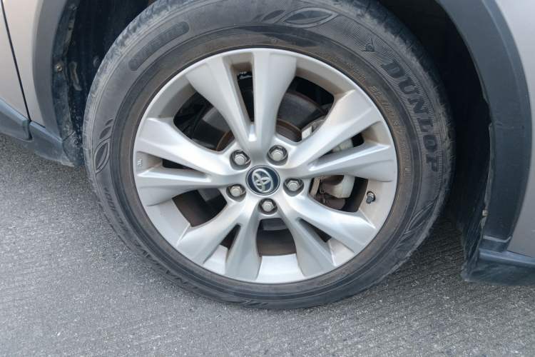 Used Toyota IZOA 2021 2.0L Enjoy Edition