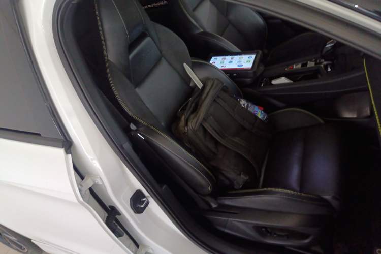 Used Lynk & Co 03 2025 1.5TD DCT Champion Edition Pro
