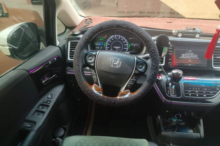 Used Honda Elysion 2019 2.0L Hybrid Luxury Edition