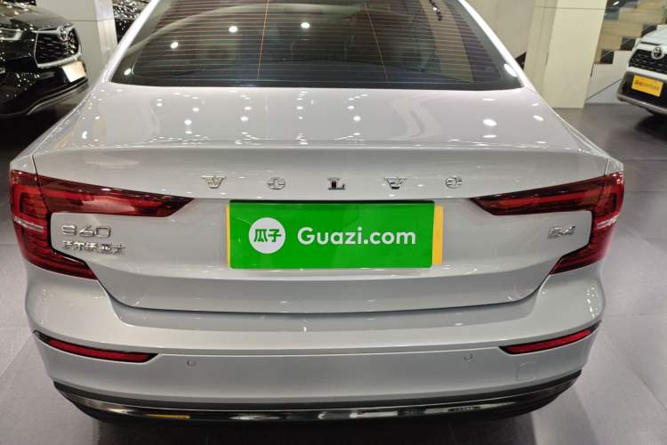 Used Volvo S60 2023 B4 Zhiyi Luxury Edition