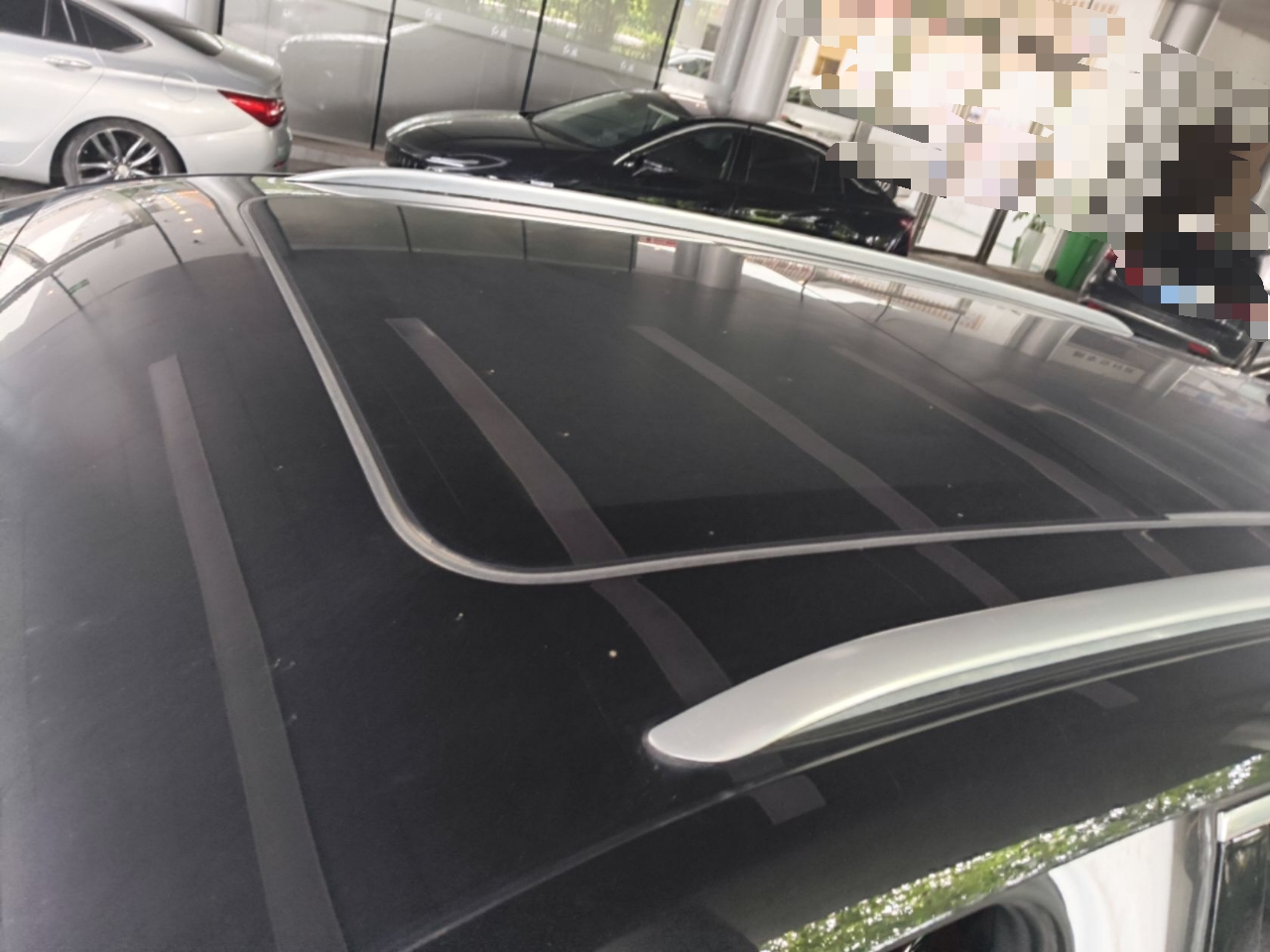 Hongqi E-HS9 2022 660 km Range Flagway Edition Six Seats — снимка 7