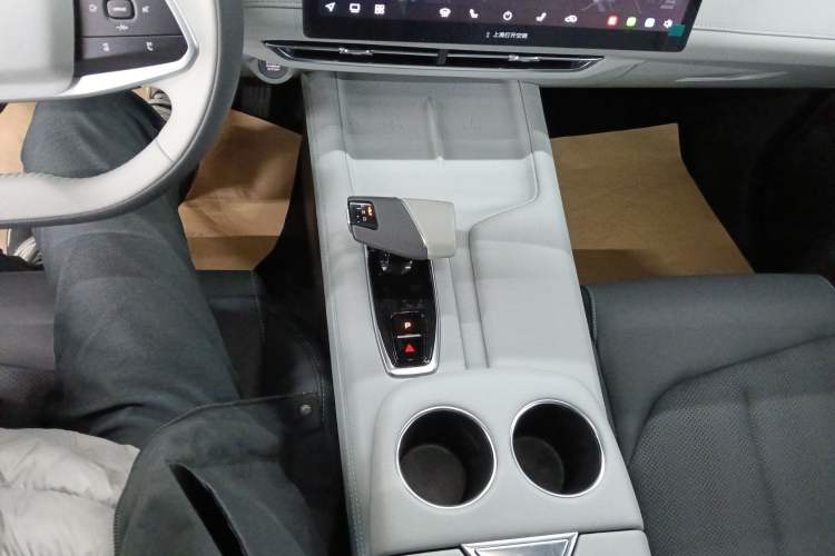 Used Changan UNI-Z 2025 1.5T Premium Edition
