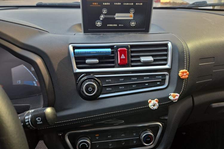 Used JAC iEV6E 2019 Youth Edition iEV6E Smart Model