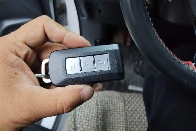 Used Mitsubishi Outlander 2016 2.4L 4x4 Elite Edition 5 Seats
