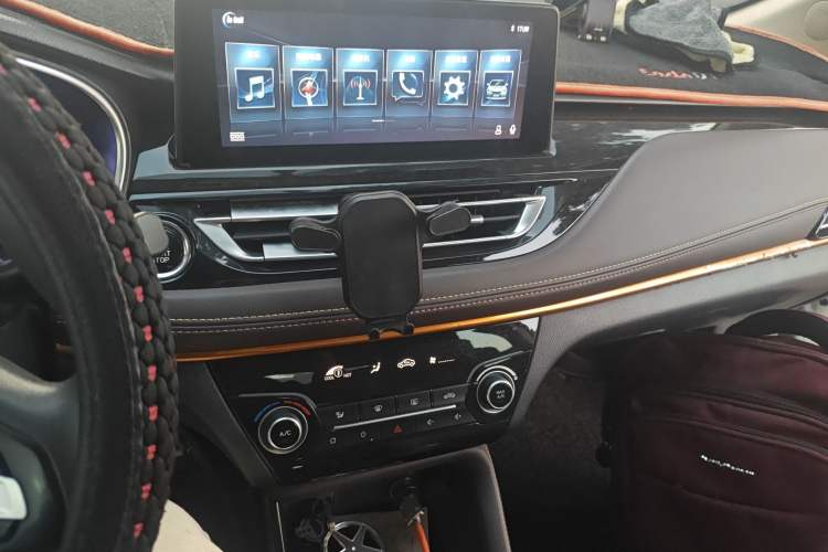 Used CHANGAN Eado DT 2018 1.6L Automatic Smart Enjoyment Model
