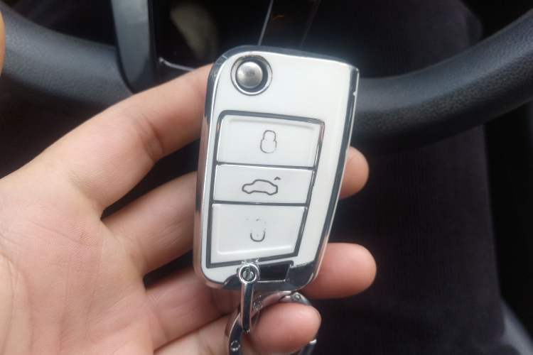 Used Volkswagen Lavida 2021 1.5L Automatic Comfort Edition
