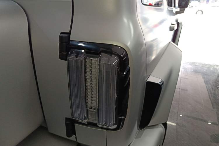 Used Cyberspace Tank 300 2021 2.0T Cyber Tank