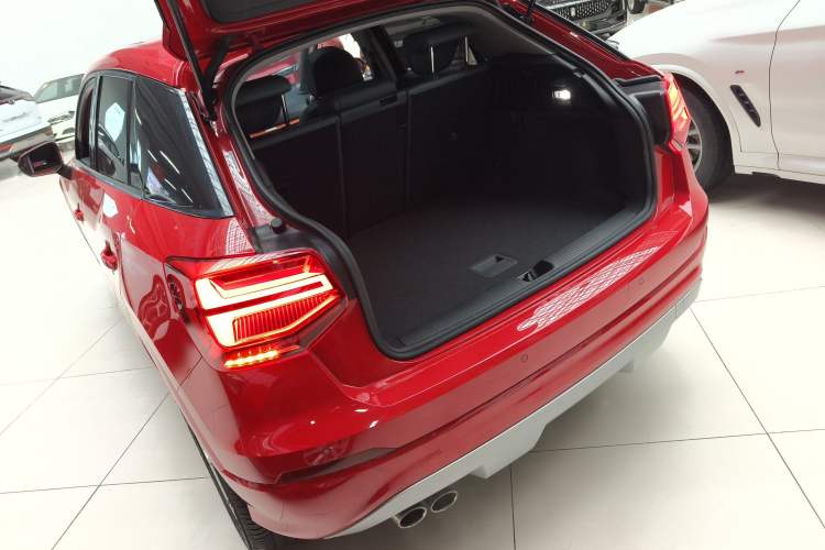 Used Audi Q2L 2018 35 TFSI Fashionable & Elegant Version China VI Emission Standard Exterior 2