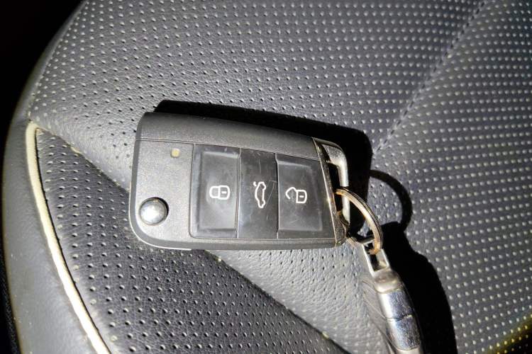 Used Volkswagen Tiguan L 2019 380TSI Automatic All-Wheel Drive R-Line Flagship Edition China VI Standard