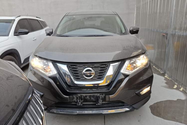 Used Nissan X-Trail 2019 2.0L CVT Smart Connect Comfort Edition 2WD
