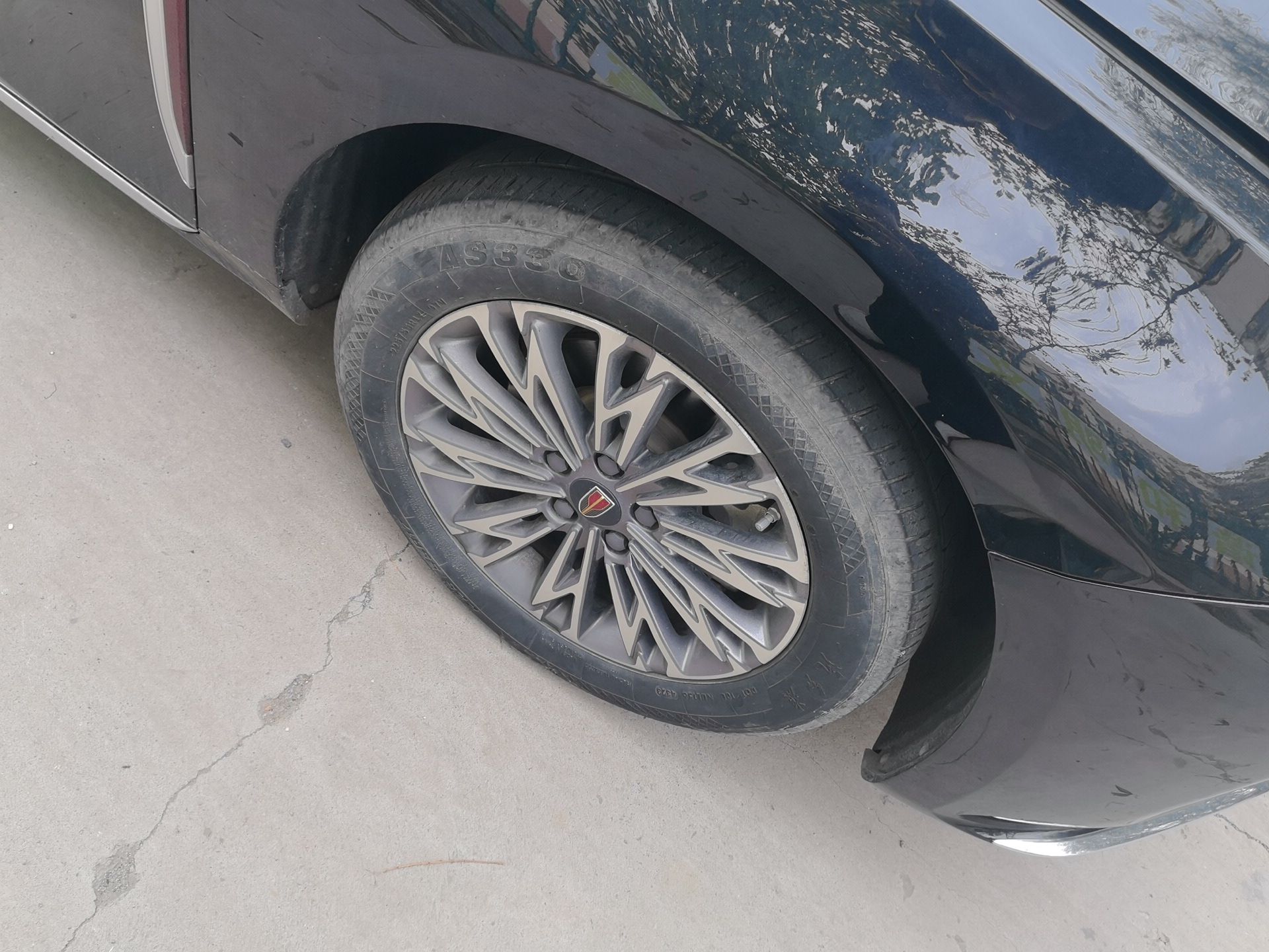 Hongqi H5 2024 1.5T DCT Smart Connect Flagship Edition - Chinese Trim Yun — снимка 7