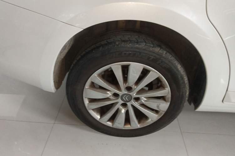 Used Citroen C-Quatre 2013 Sedan 2.0L Manual - Joyful Edition Right Rear Wheel Hub
