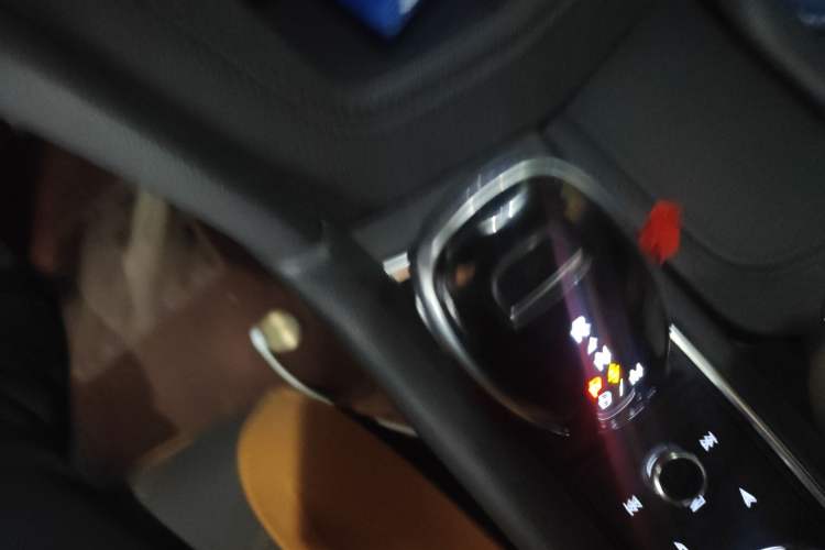 Used Cadillac XT5 2020 28T Luxury Version