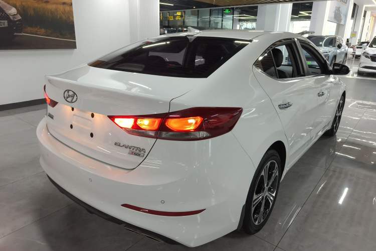 Used Hyundai Elantra (6th Generation / Lingdong) 2018 1.4T Dual-Clutch Xuan Dong · Dynamic Edition