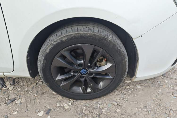 Used BYD Qin New Energy 2018 1.5T Smart Connect Premium Model
