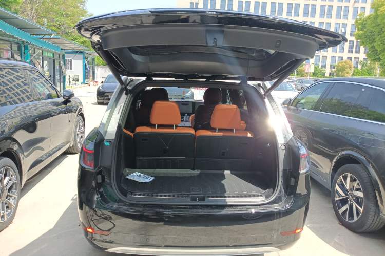 Used Hima AITO M9 2024 Range-Extended Max Edition 42 kWh 6-Seater Version