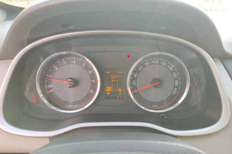 Used Chevrolet Sail 2015 Sail 3 1.5L Manual with Ideal Sunroof Edition