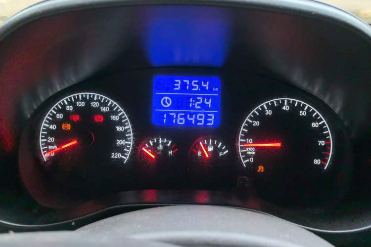 Used Chery Tiggo 3 2015 1.6L Manual Zhishang Commemorative Edition
