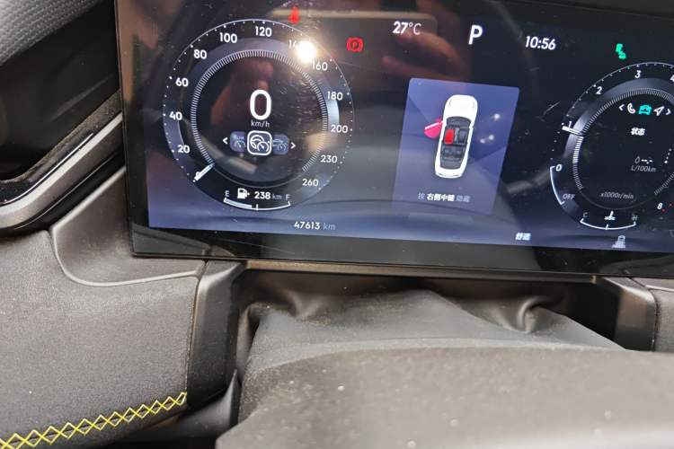 Used Lynk & Co 03 2023 1.5TD DCT JingPro Odometer Close Up