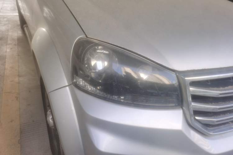 Used Great Wall Wingle 5 2017 2.4L European-spec Gasoline 4x4 Elite Version Big Double Cab 4G69S4N