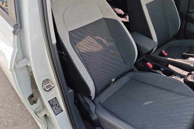 Used Volkswagen Lavida 2023 New Sharp 1.5L Automatic Excellent New Edition Right Front Seat