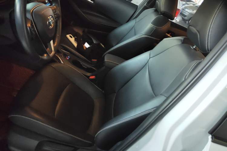 Used Toyota Corolla 2021 1.2T S-CVT Luxury Edition Left Front Seat