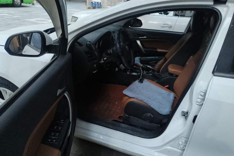 Used MG GT 2016 1.5L Automatic Value-Added Luxury Edition