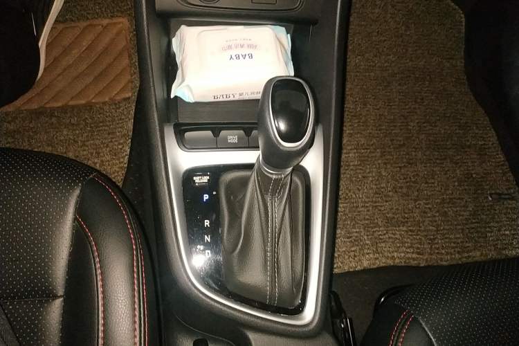 Used Hyundai Celesta 2020 1.6L Automatic GL Enjoyable Edition