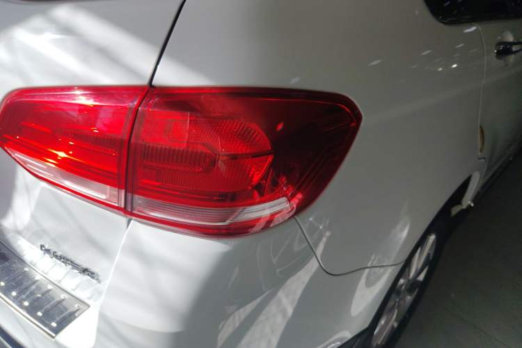 Used Haval H6 2021 Sport Edition 1.5T Automatic Elite Smart Connectivity Model with Hexagonal Grille