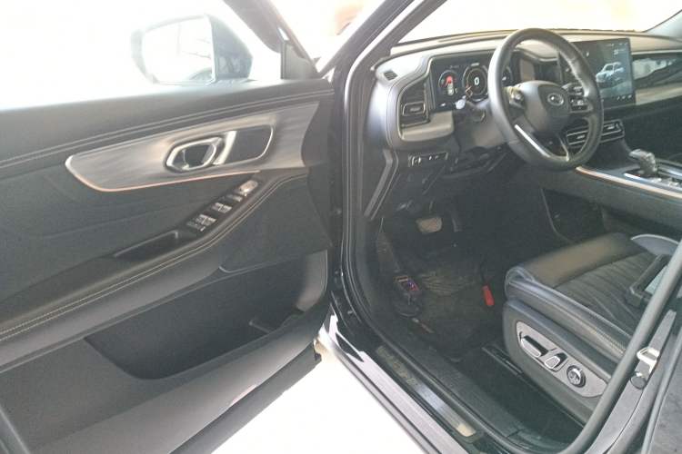 Used GAC Trumpchi GS8 2022 Flagship Series 2.0 TGDI Four-Wheel Drive Luxury Smart Connectivity Version (7 Seats)