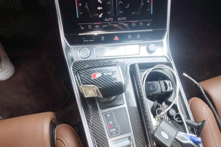 Used Audi A7 2019 55 TFSI quattro Competition Edition Gear Lever