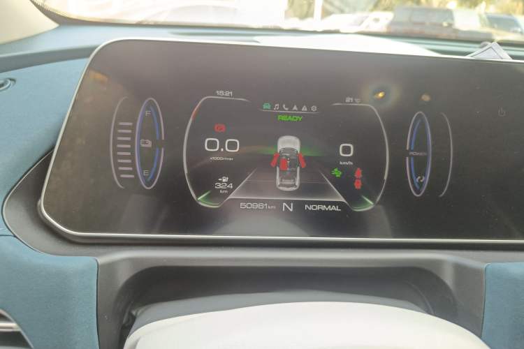 Used ORA Good Cat 2021 400km Standard Range Venus Edition Lithium Iron Phosphate
