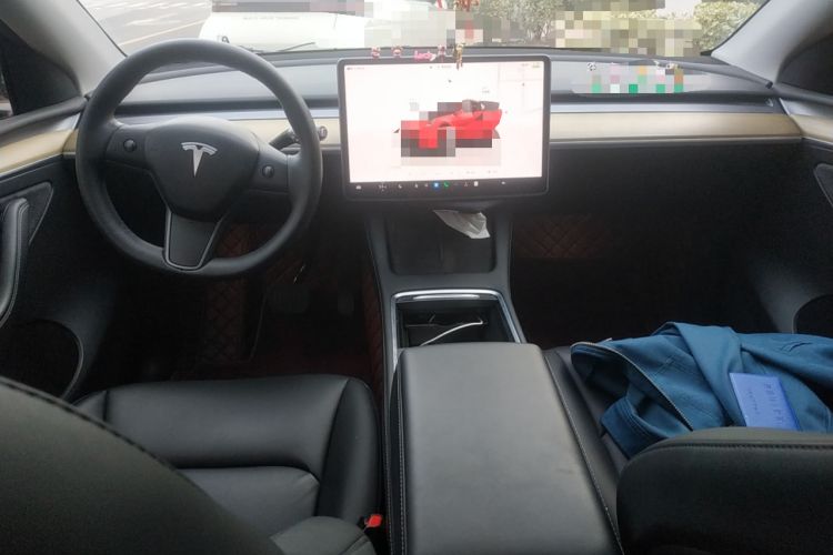 Used Tesla Model Y 2022 Rear-Wheel-Drive Version
