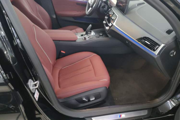 Used BMW 5 Series 2023 530Li Leading Model M Sport Package
