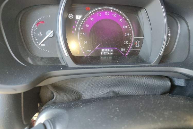 Used Renault Kadjar 2017 2.0L Two-Wheel Drive Fashion Edition