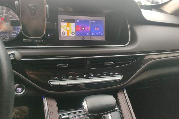 Used GAC Trumpchi M6 2019 270T DCT Luxury Edition (6-seater) China VI Audio And AC Panel