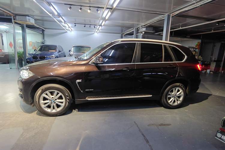 Used BMW X5 2015 xDrive35i U.S. specification
