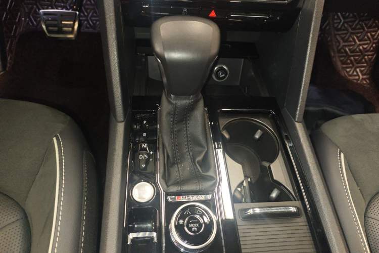 Used Volkswagen Teramont X 2019 380TSI Four-Wheel Drive Prestige Luxury Edition Gear Lever