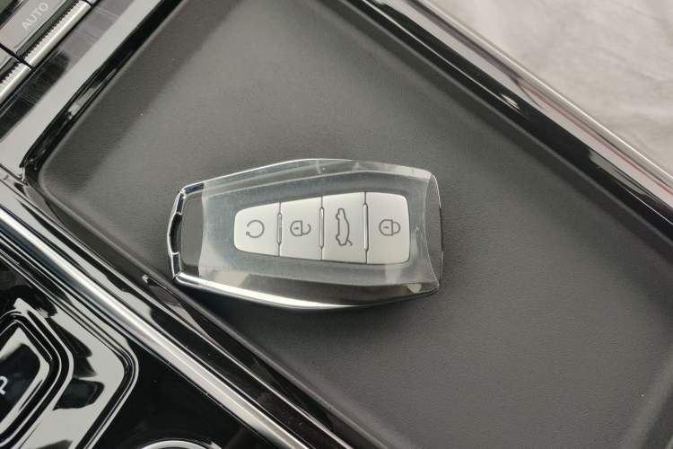 Used Geely Auto FX11 2025 4th Generation 1.5TD DCT – The Start
