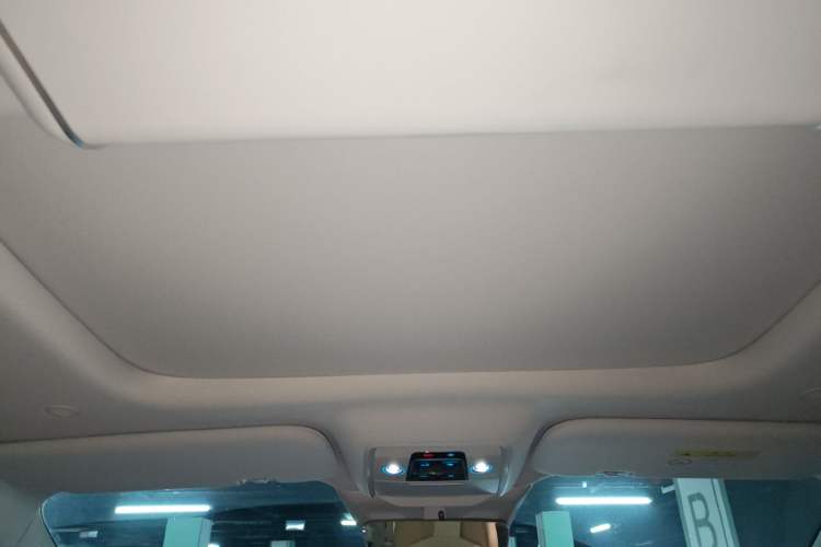 Used Denza D9 2024 EV 620 Premium Model