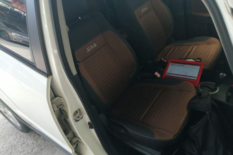 Used Suzuki SX4 2013 1.6L Automatic CoolRide Model
