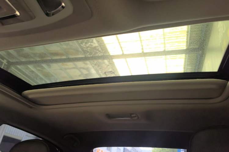 Used Nissan Sylphy 2021 Classic 1.6XL CVT Luxury Edition Headliner