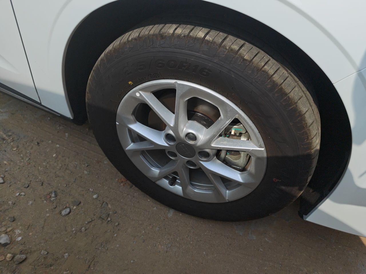 Geely Galaxy Stellar 6 2026 Model 125km Long-range Edition — снимка 8