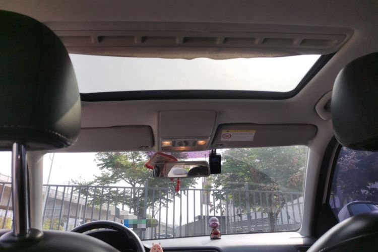 Used Volkswagen Lavida 2015 1.6L Automatic Comfort Edition
