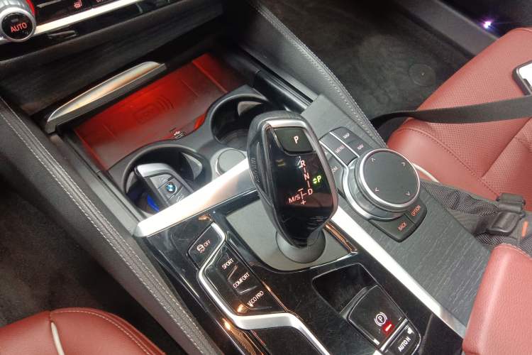 Used BMW 5 Series 2022 Restyled 530Li Leading Edition M Sport Package
